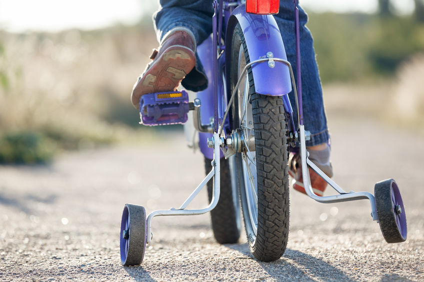 Bicycle with training wheels 